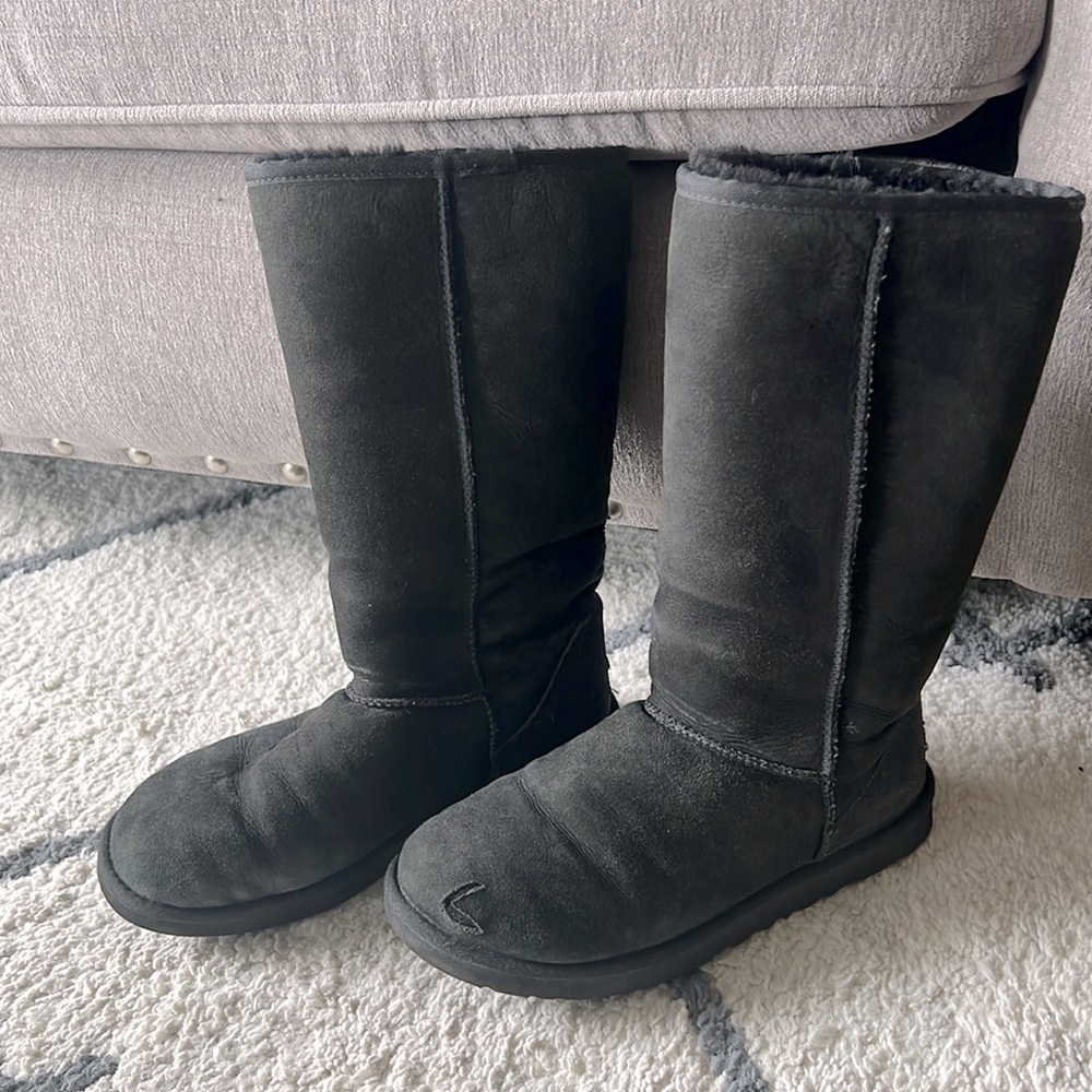🌻3/$25 UGG boots